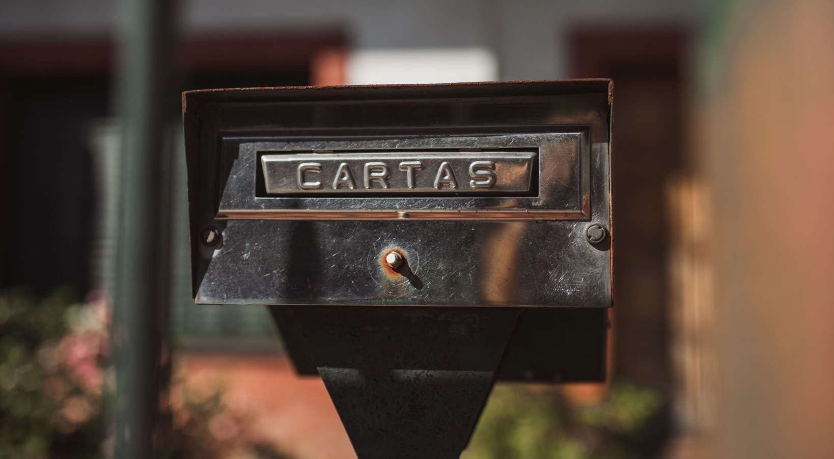 Placeholder image: mailbox — replace with photo by Valentin Angel Fernandez